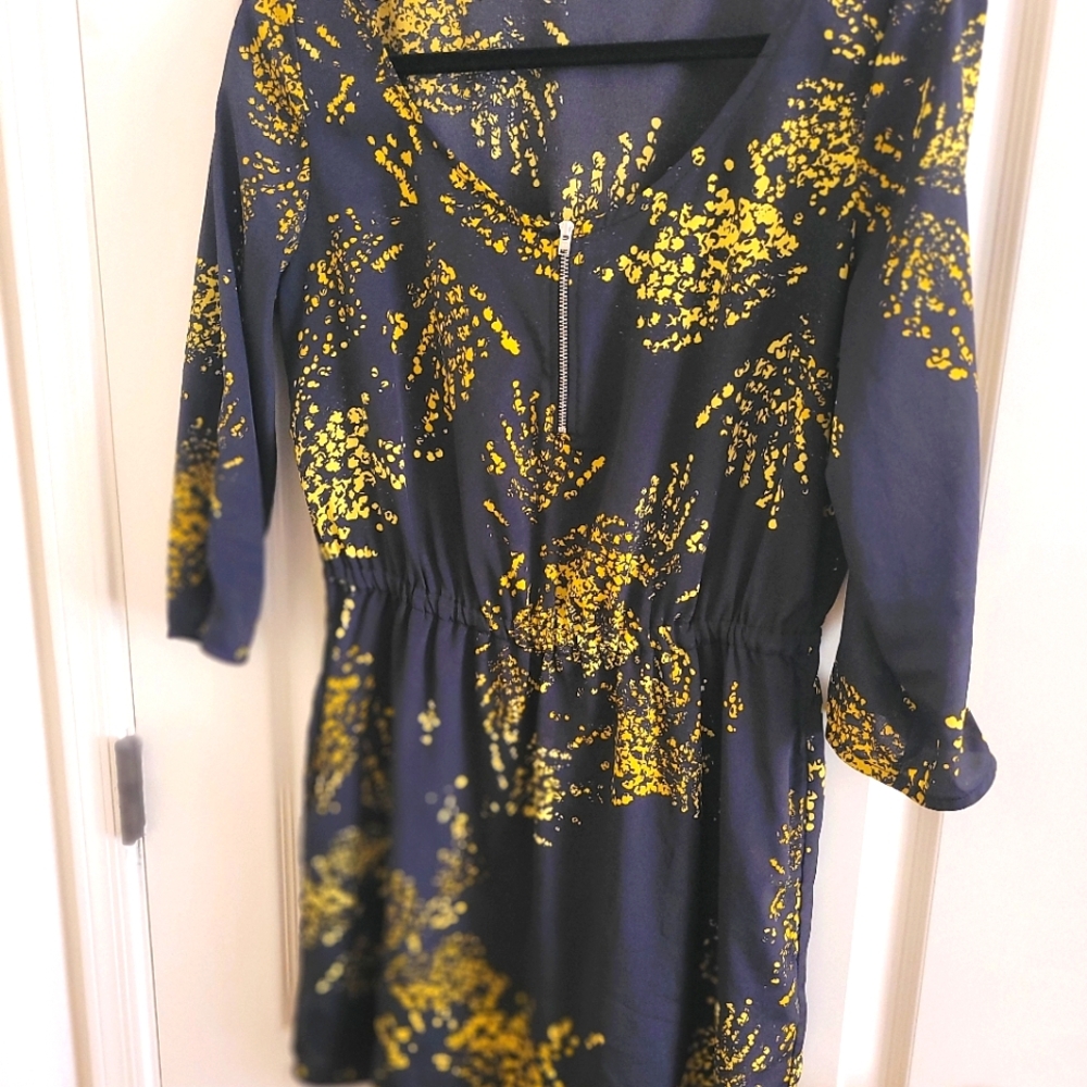 Zara black and yellow 3/4 sleeve dress L